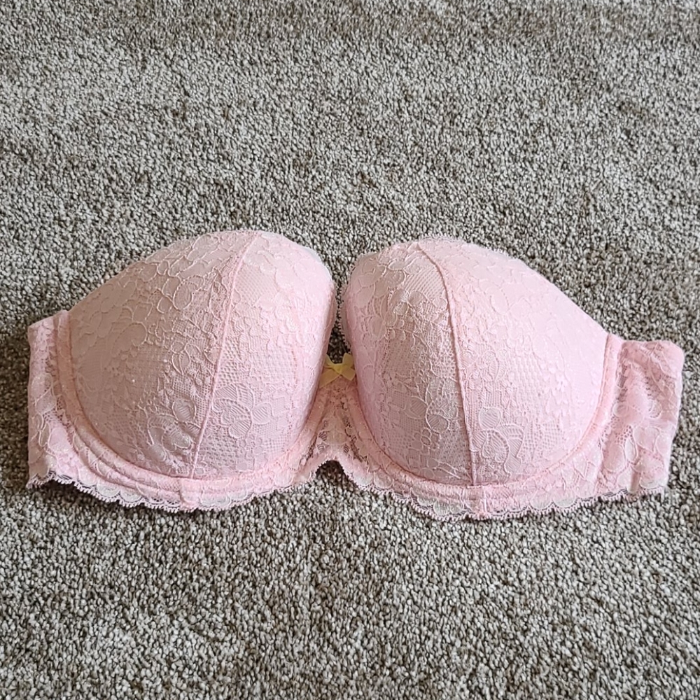 Victoria Secret strapless bra